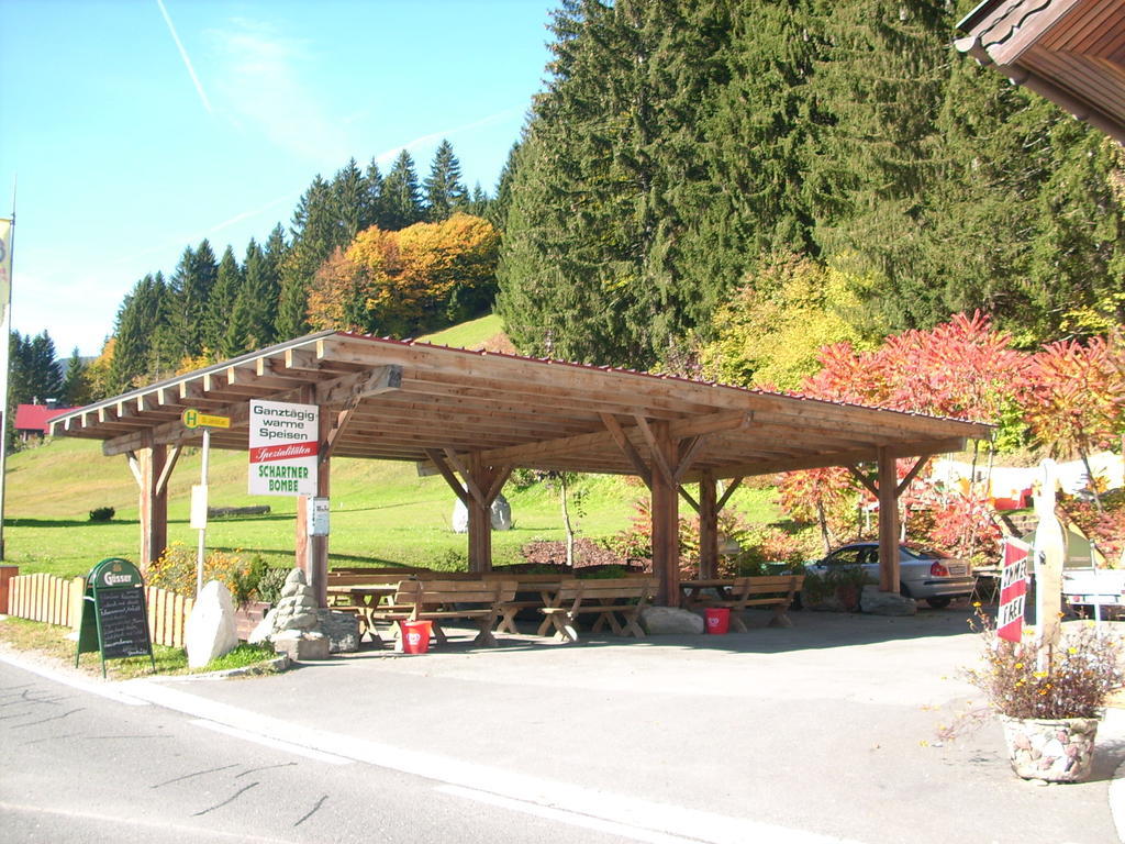 Gasthof Zum Loewen Sankt Jakob im Lesachtal Exterior photo
